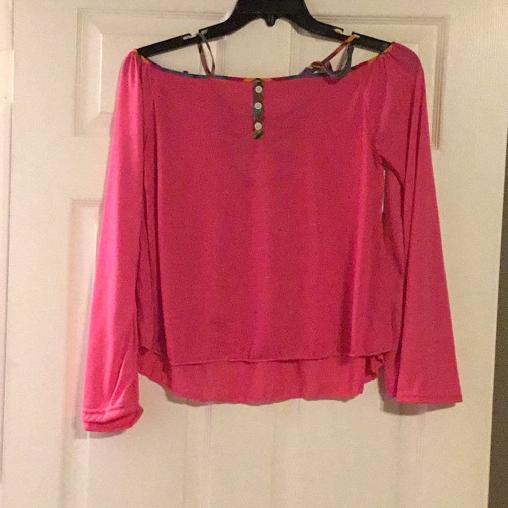 Pink open shoulder open back long sleeve top